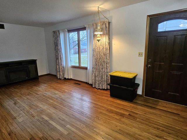 1925 Cleveland Street, Beloit, WI 53511