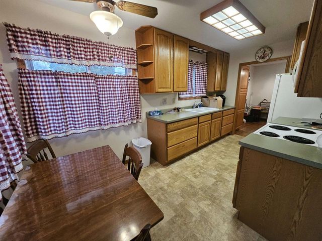 1925 Cleveland Street, Beloit, WI 53511