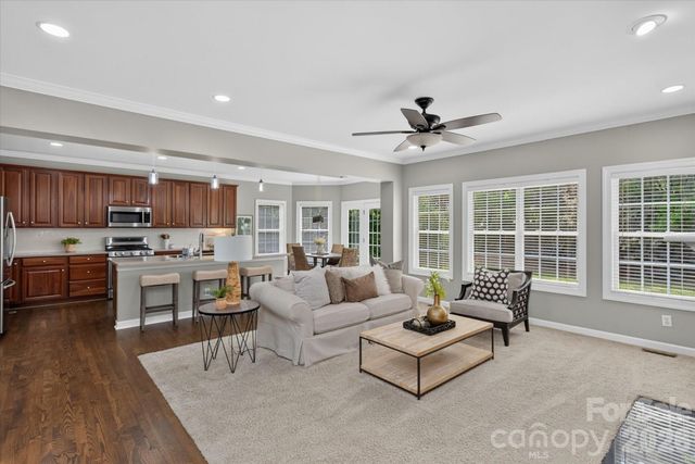 902 Lillieshall Road, Waxhaw, NC 28173