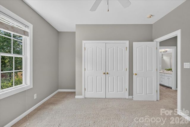 902 Lillieshall Road, Waxhaw, NC 28173