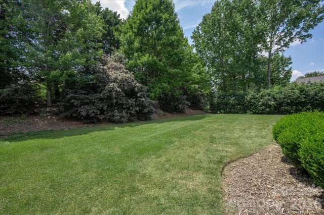 902 Lillieshall Road, Waxhaw, NC 28173