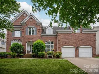 902 Lillieshall Road, Waxhaw, NC 28173