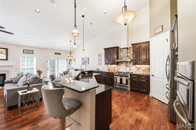 14305 Gatwick Court, Chesterfield, MO 63017