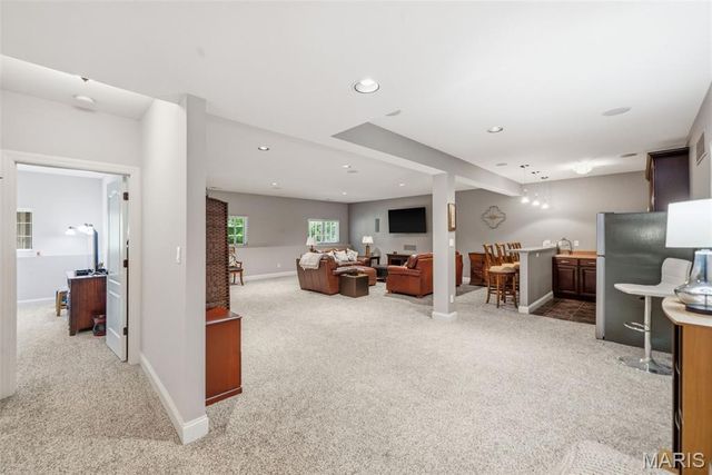 14305 Gatwick Court, Chesterfield, MO 63017