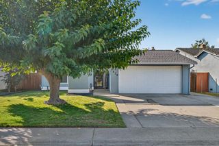 7928 Rockhurst Way, Sacramento, CA 95828
