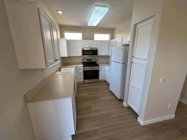 14759 W Gunsight Drive, Sun City West, AZ 85375