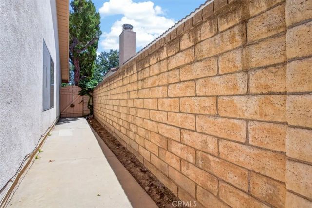 23439 Avenida Rotella, Valencia, CA 91355
