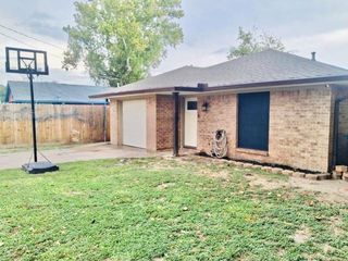 2609 Ivy Street, Houston, TX 77026