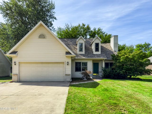 620 Favony Avenue, Holland, OH 43528