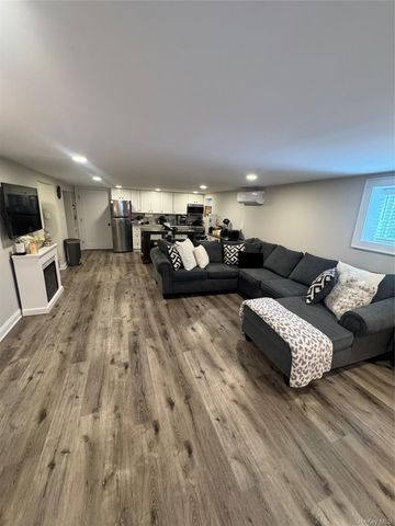 570 Monroe Boulevard 1st Floor, Long Beach, NY 11561