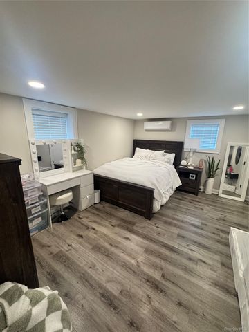 570 Monroe Boulevard 1st Floor, Long Beach, NY 11561