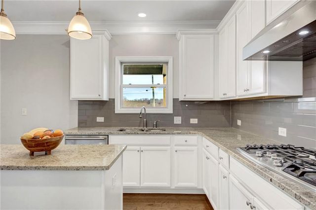 522 Rosemont Avenue, Canton, GA 30115