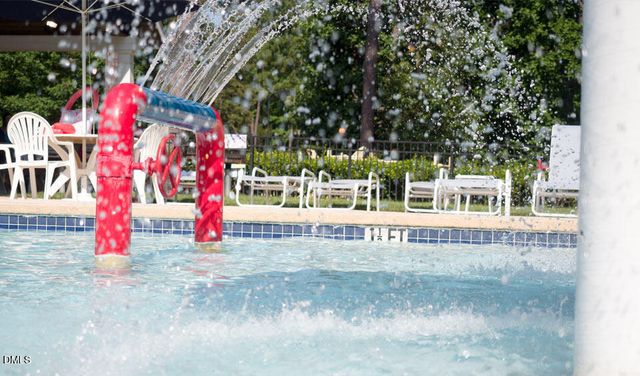 38 Brown Bear, Chapel Hill, NC 27517