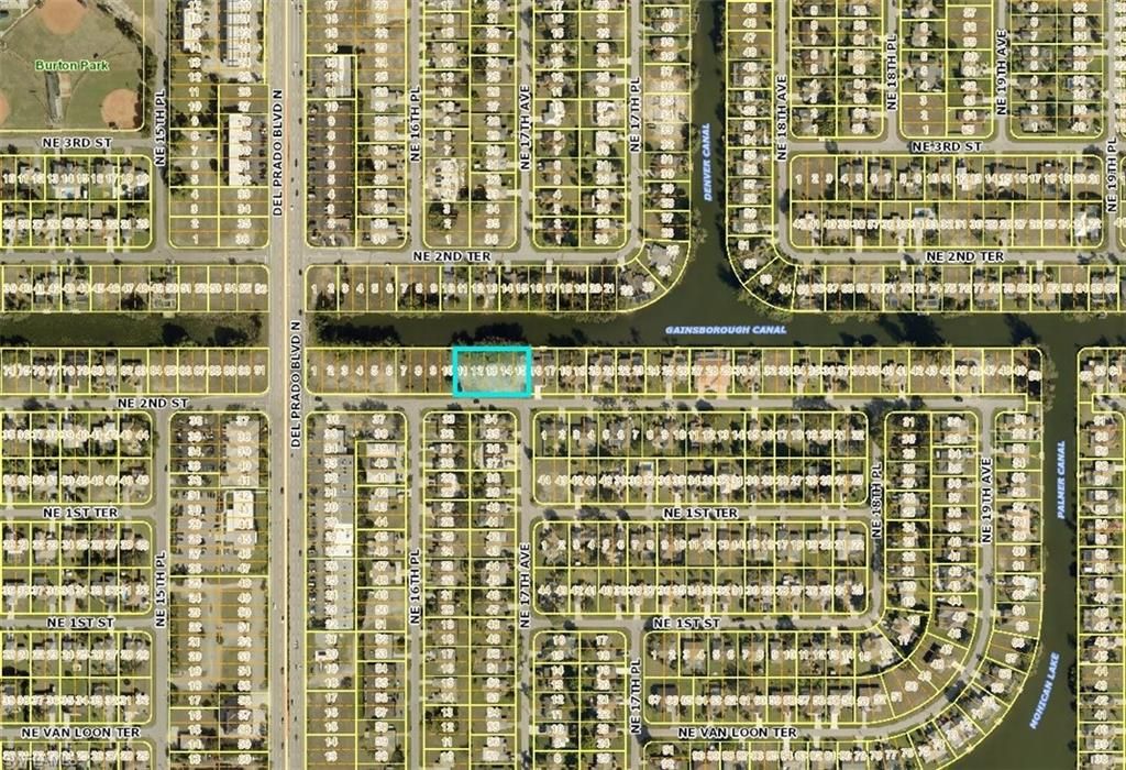 Image 4 of property listing at 1625 NE 2nd ST, Cape Coral, FL 33909
