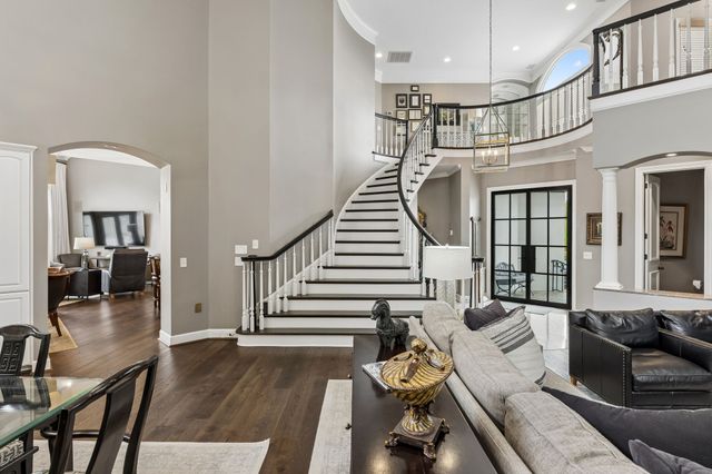 5018 Country Club Dr, Brentwood, TN 37027