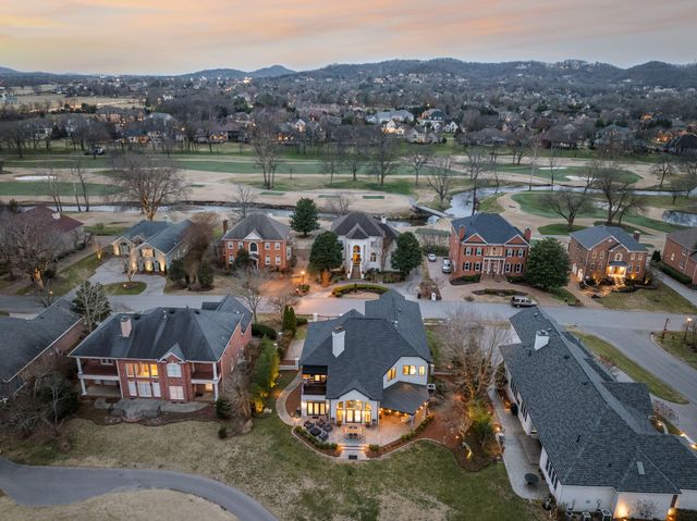 5018 Country Club Dr, Brentwood, TN 37027