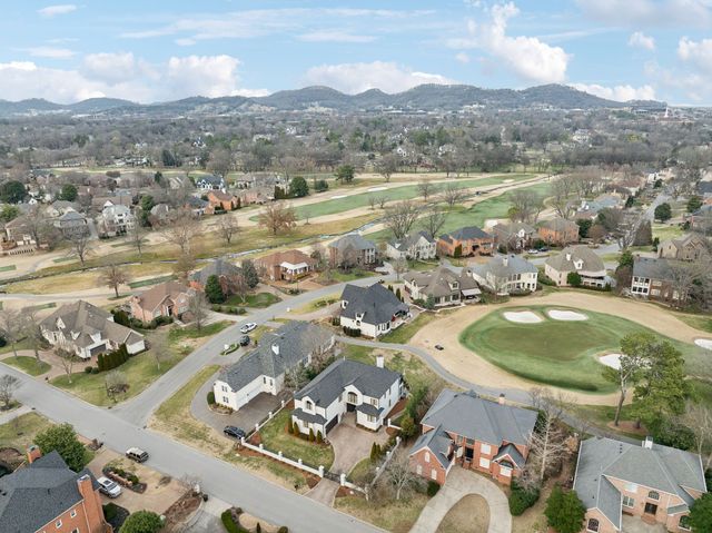 5018 Country Club Dr, Brentwood, TN 37027