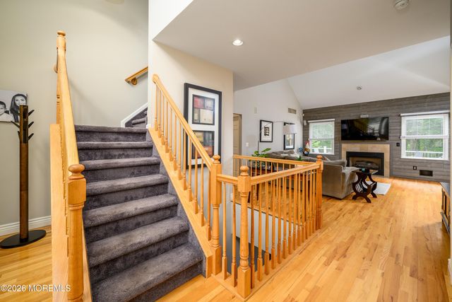 27 Olivia Way, Jackson, NJ 08527