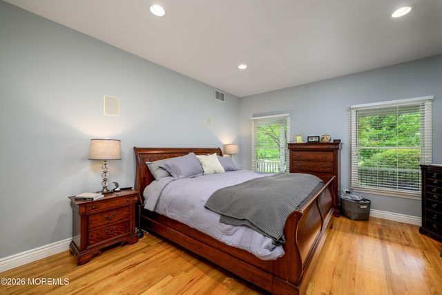 27 Olivia Way, Jackson, NJ 08527