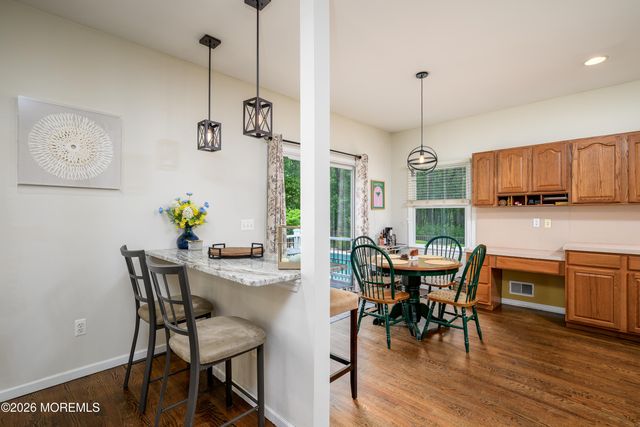 27 Olivia Way, Jackson, NJ 08527