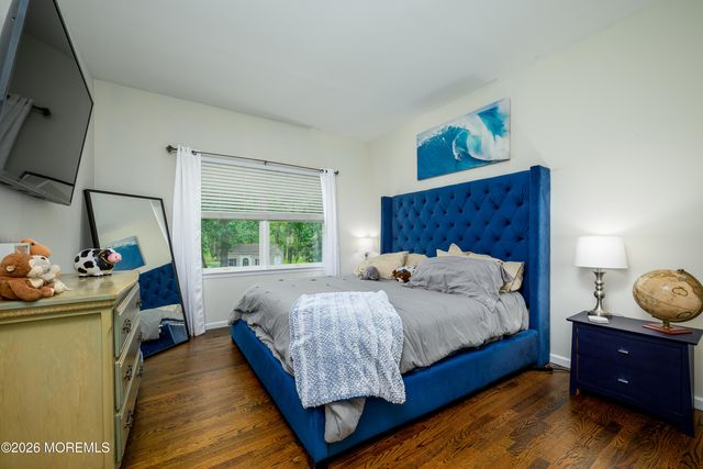 27 Olivia Way, Jackson, NJ 08527