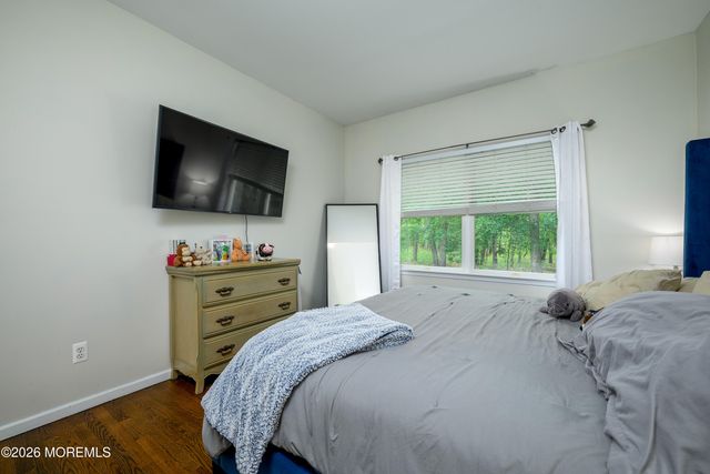 27 Olivia Way, Jackson, NJ 08527