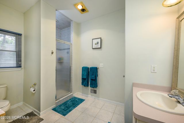 27 Olivia Way, Jackson, NJ 08527