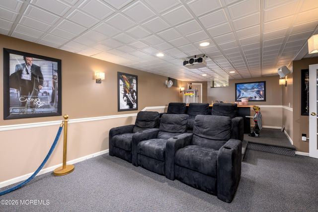 27 Olivia Way, Jackson, NJ 08527