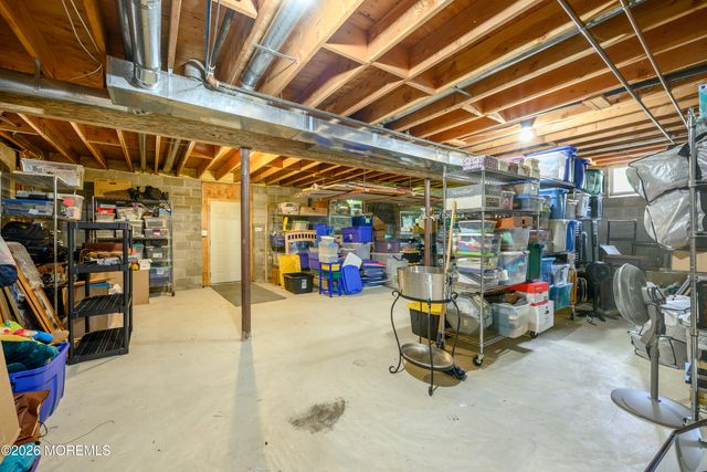 27 Olivia Way, Jackson, NJ 08527