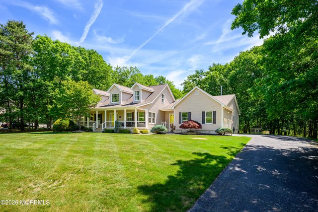 27 Olivia Way, Jackson, NJ 08527