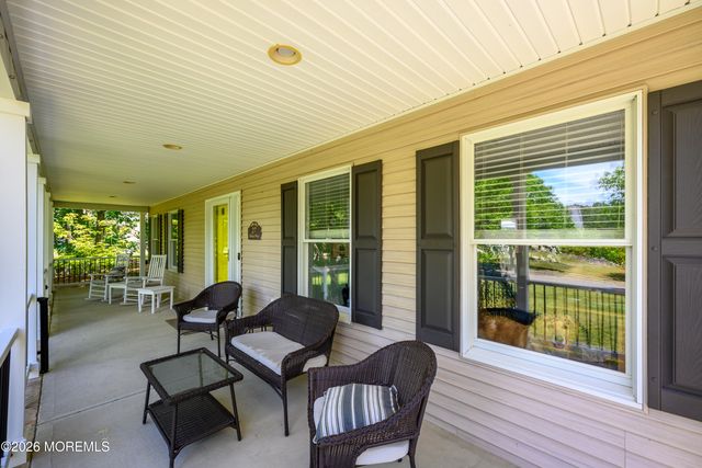 27 Olivia Way, Jackson, NJ 08527