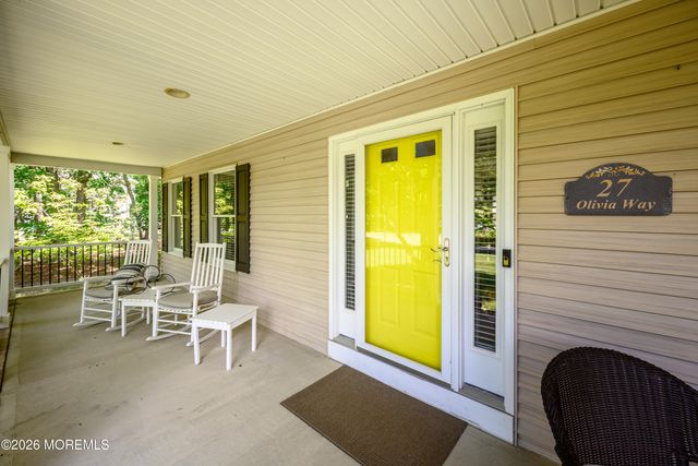 27 Olivia Way, Jackson, NJ 08527