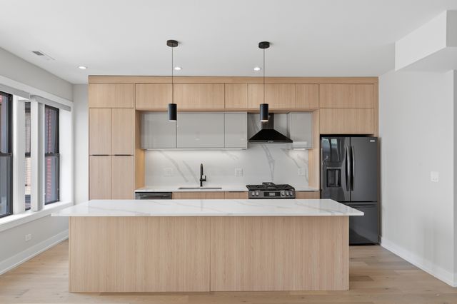 7518 N Eastlake Terrace 3, Chicago, IL 60626