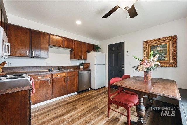 508 E Washington Ave, Nampa, ID 83686