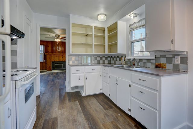 11806 E Boone Ave, Spokane Valley, WA 99223