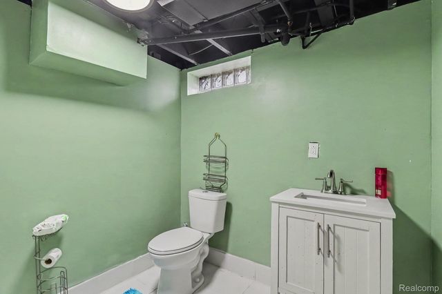 7251 Dolphin, Detroit, MI 48239