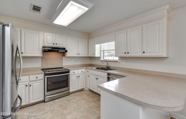 130 Meade Lane, Pearl, MS 39208