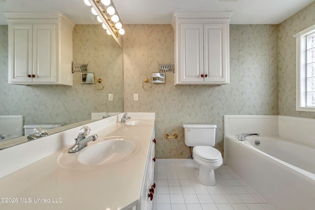 130 Meade Lane, Pearl, MS 39208