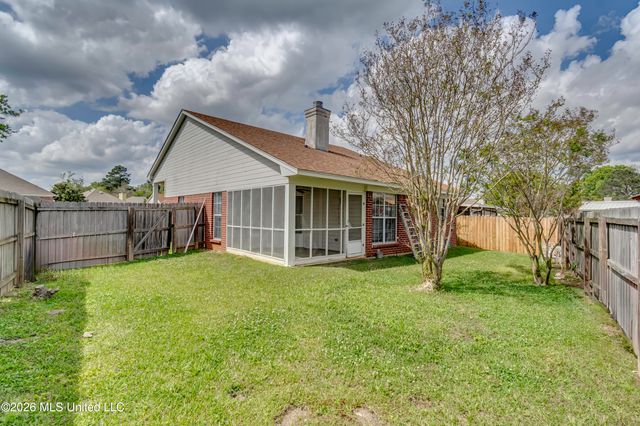 130 Meade Lane, Pearl, MS 39208