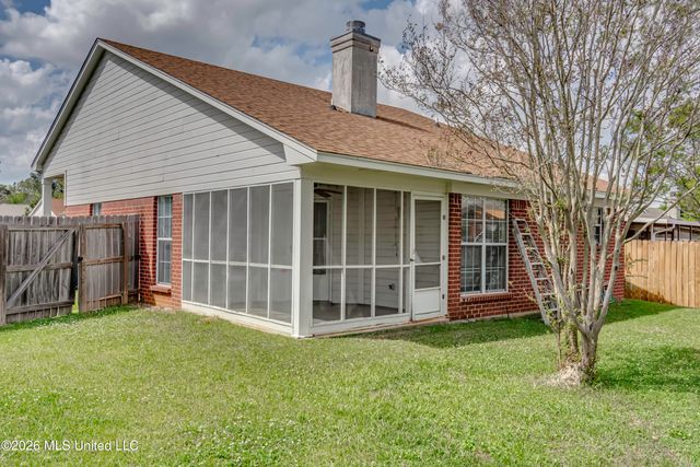 130 Meade Lane, Pearl, MS 39208