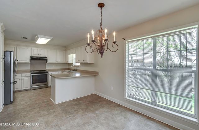 130 Meade Lane, Pearl, MS 39208