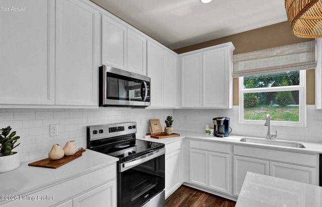 4011 Blackthorn Pl, La Grange, KY 40031