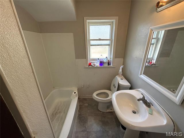 10193 Green Valley Drive, Unincorporated, MO 63136