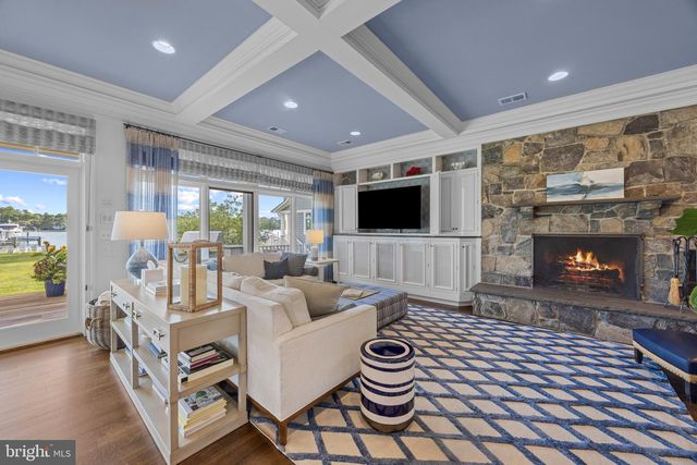 14 E LAKE DR, Annapolis, MD 21403