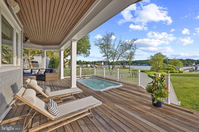 14 E LAKE DR, Annapolis, MD 21403