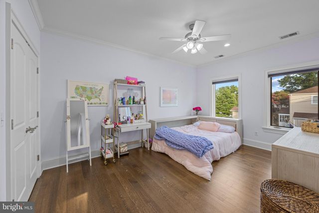 14 E LAKE DR, Annapolis, MD 21403