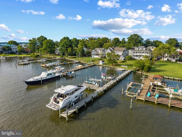 14 E LAKE DR, Annapolis, MD 21403