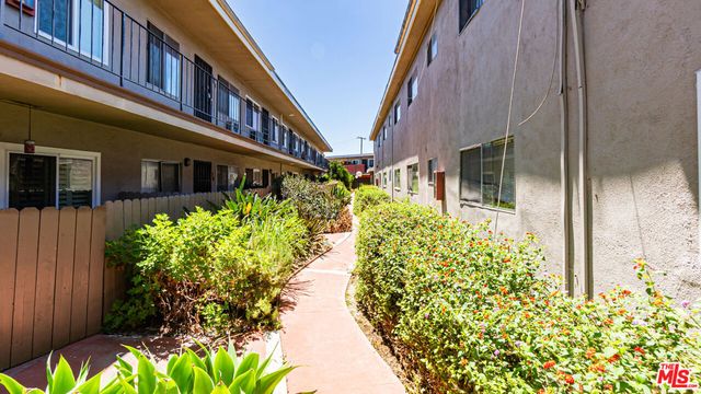 5050 Linden Avenue 75, Long Beach, CA 90805