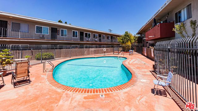 5050 Linden Avenue 75, Long Beach, CA 90805