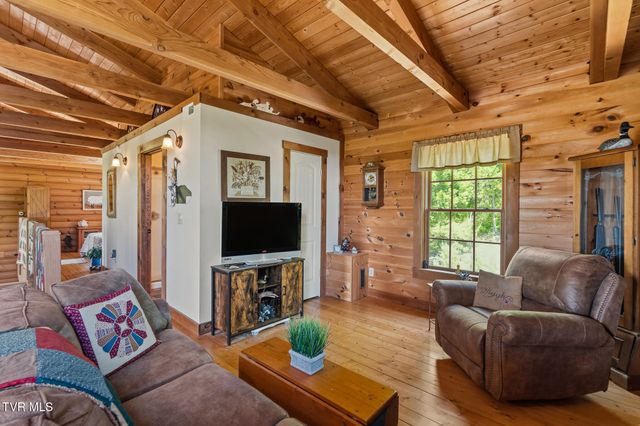 2080 South Allens Bridge Road, Greeneville, TN 37743
